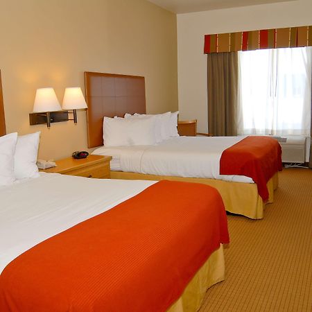 Best Western Wapakoneta Inn Quarto foto